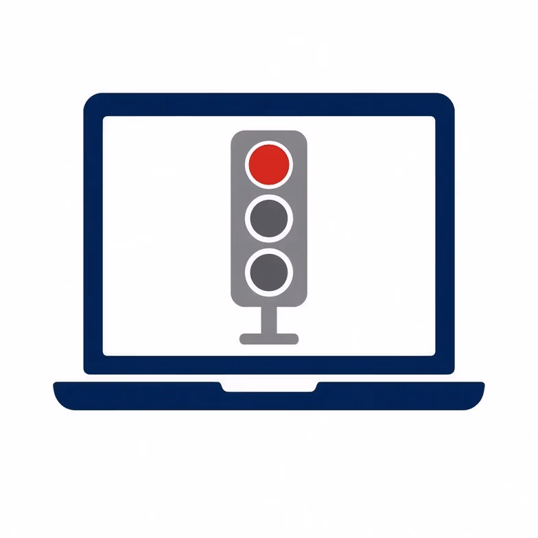 IT-Analyse für Firmen: Laptop mit roter Ampel warnt vor kritischen Defiziten und Systemausfällen in der IT.